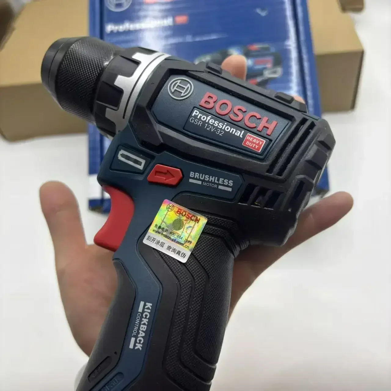 Power Tools Professional - Бесщеточная аккумуляторная дрель-шуруповерт Bosch Professional GSR
